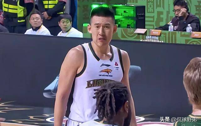 华体会登录首页今夜CBA季后赛焦点战，山东男篮迎来里程碑，目标明确，身体对抗强度拉满的简单介绍