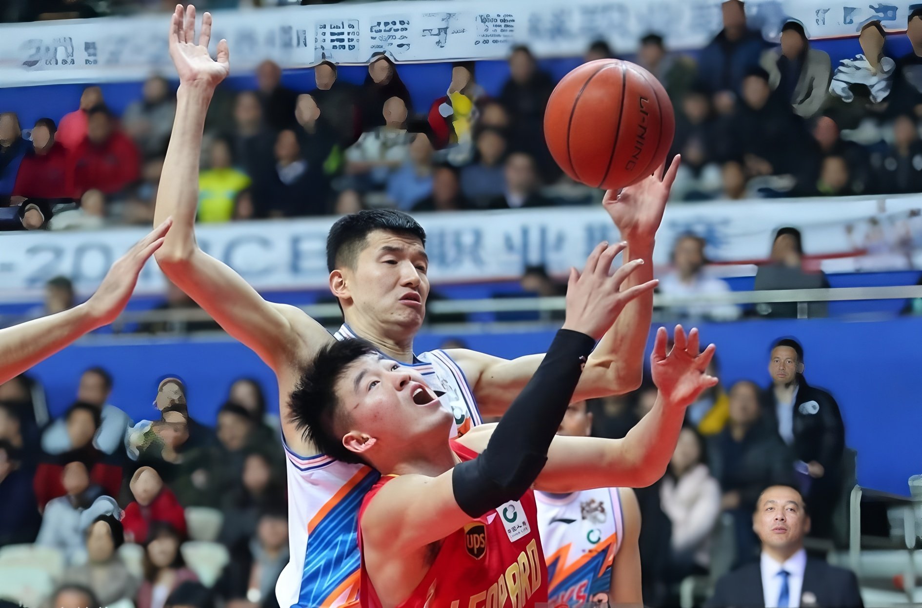 华体会app官方下载关于今夜深圳男篮备战德国杯法兰克福加时末段再遭质疑之后，逆转震惊全场的信息